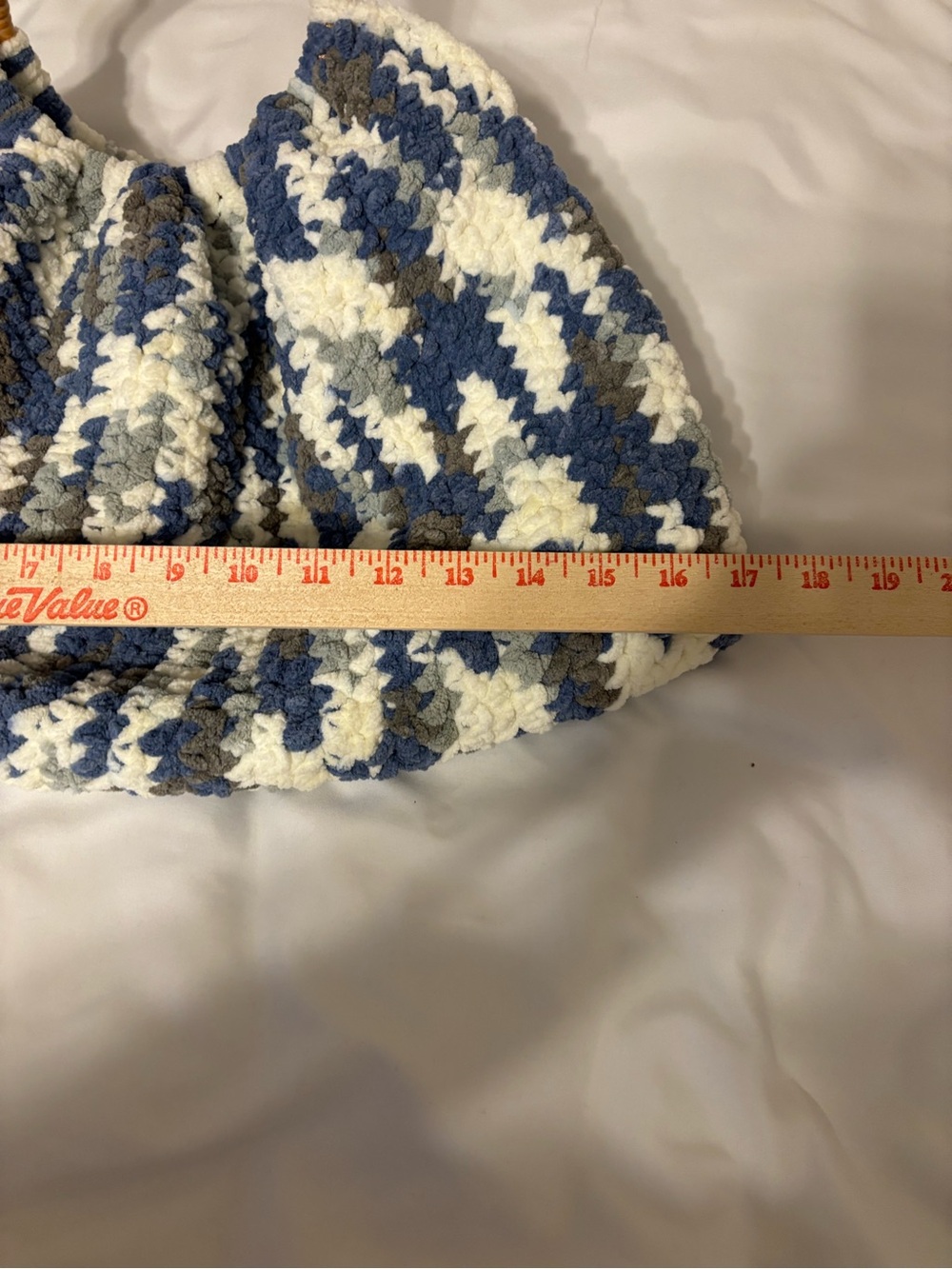 Handmade Crochet Chenille Handbag Blue White Bamboo Handle Boho Purse - Picture 2 of 5